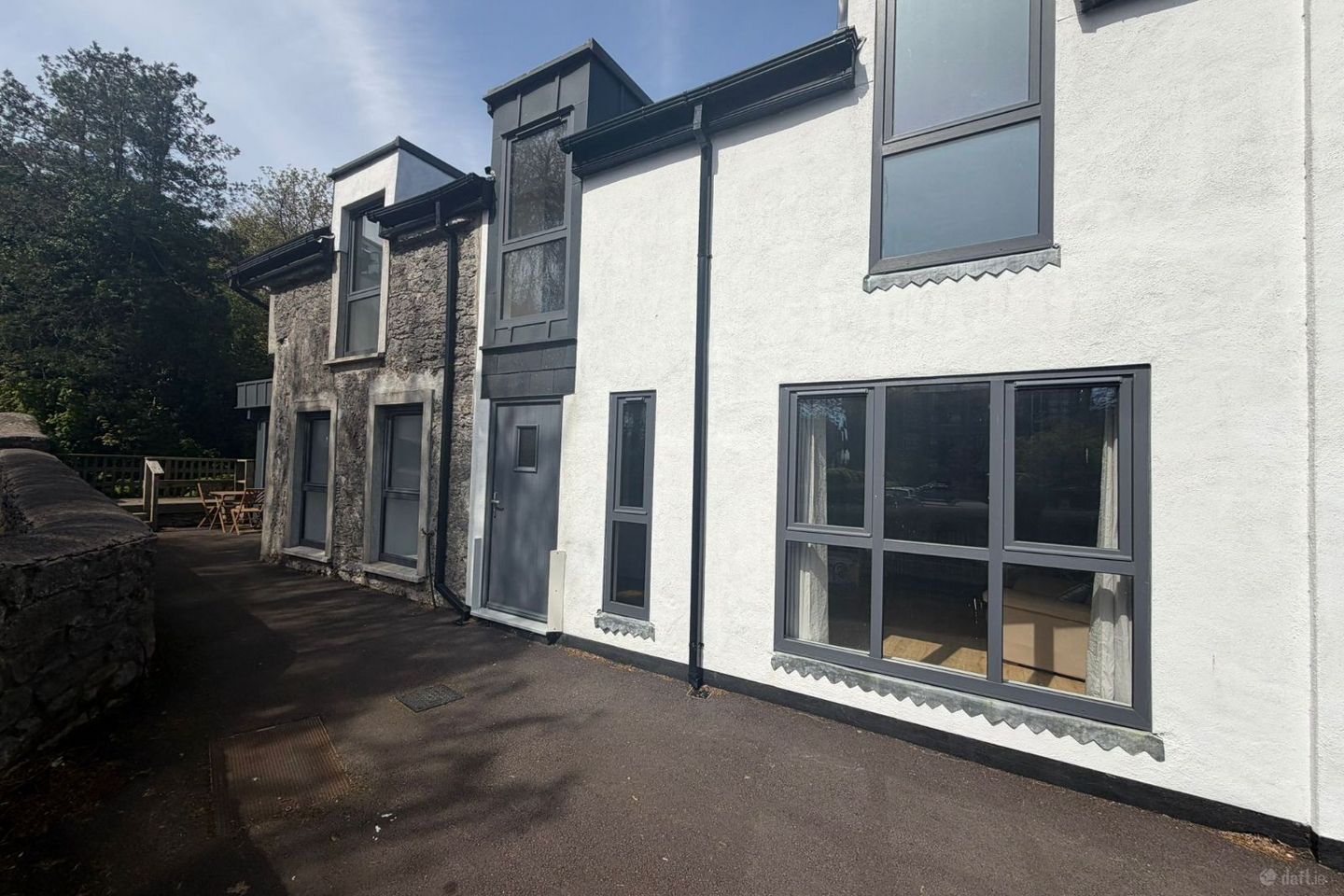 Coach House, Mill Road, Midleton, Co. Cork, P25T3Y5