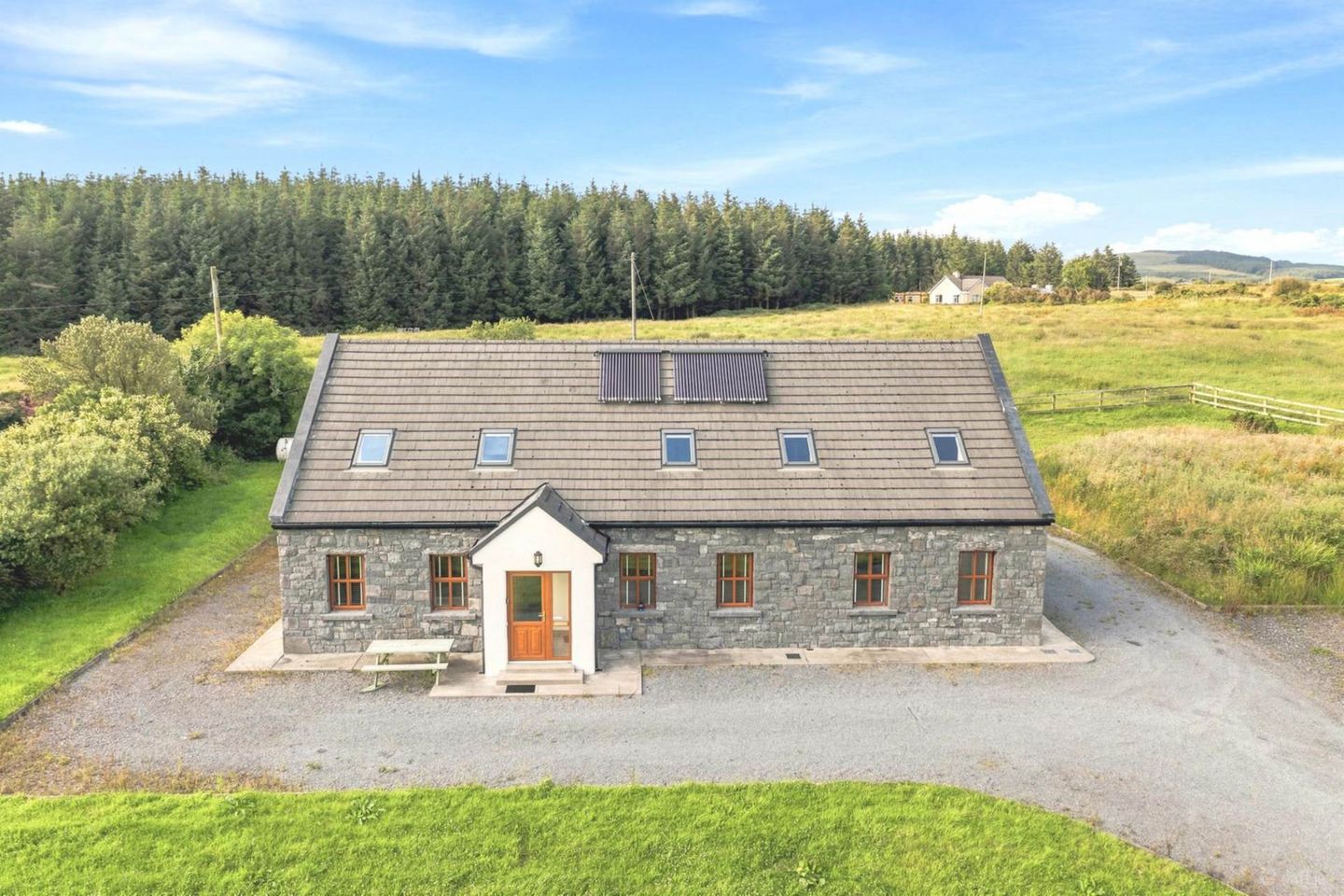 Westview House, Poulnagun, Lisdoonvarna/Doolin, Co. Clare, V95TP99
