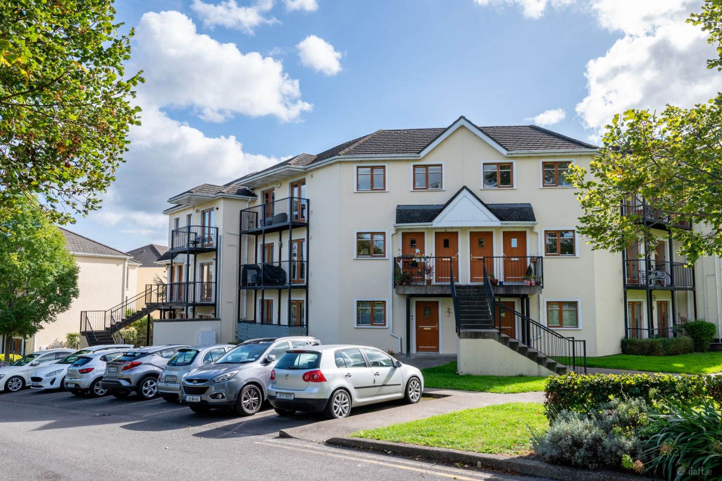 82 The Rectory, Stepaside, Dublin 18, Co. Dublin, D18D1V2