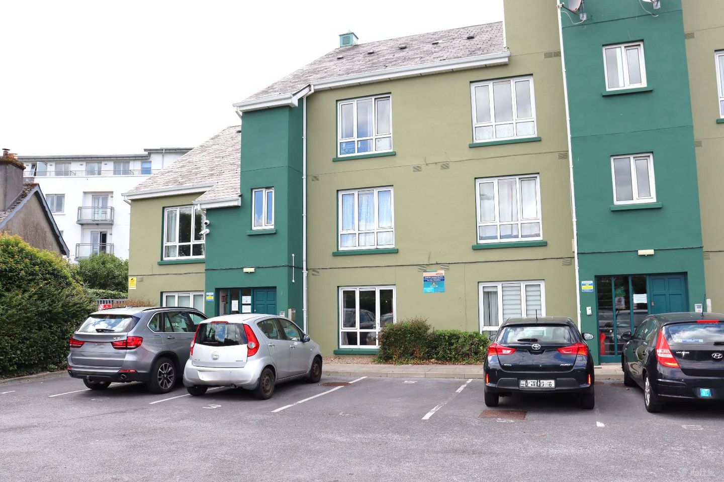 Apartment 2, Millstream Court, Mill Road, Ennis, Co. Clare, V95FN82