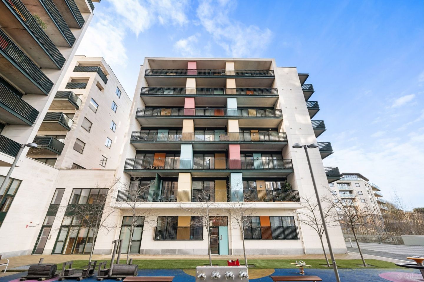 327 Sancton Wood, Heuston South Quarter, Sant John's Road West, Dublin 8, D08C7W3
