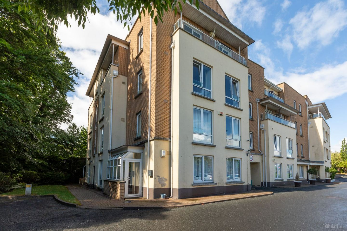 Apartment 33, Lisalea, Frascati Park, Blackrock, Co. Dublin, A94E302