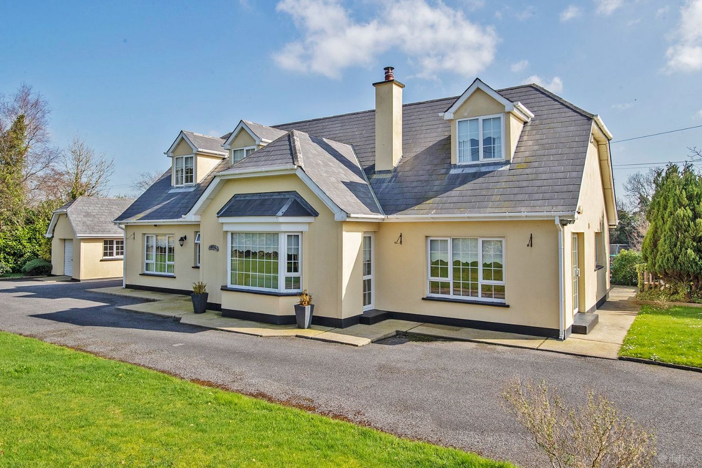 Mahon View, Briska, Lemybrien, Mahon Bridge, Co. Waterford, X42RN96