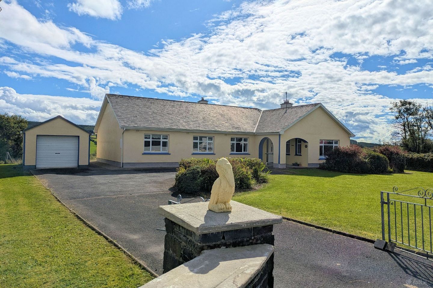 The Grove, Lissycasey, Co. Clare, V95C2Y3