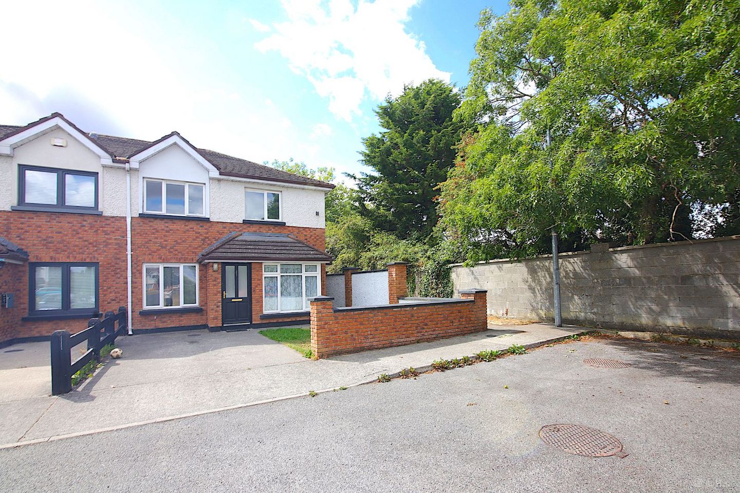 27 The Lawn, Willow Park, Carlow Town, Co. Carlow, R93T0C7