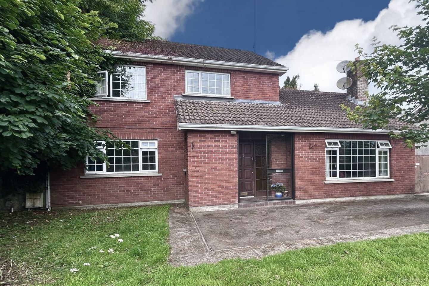 Ashgrove, 1 Dunglen Court, Kilkenny, Co. Kilkenny, R95AVP8