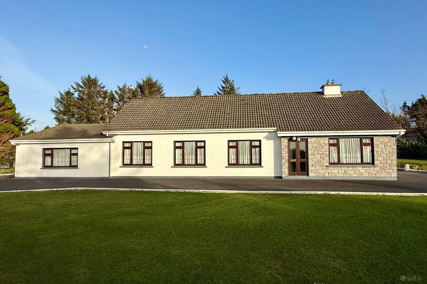 4 Bed Plus Granny Flat, "Lakeview", Derrylea, Castlebar, Co. Mayo, F23D767