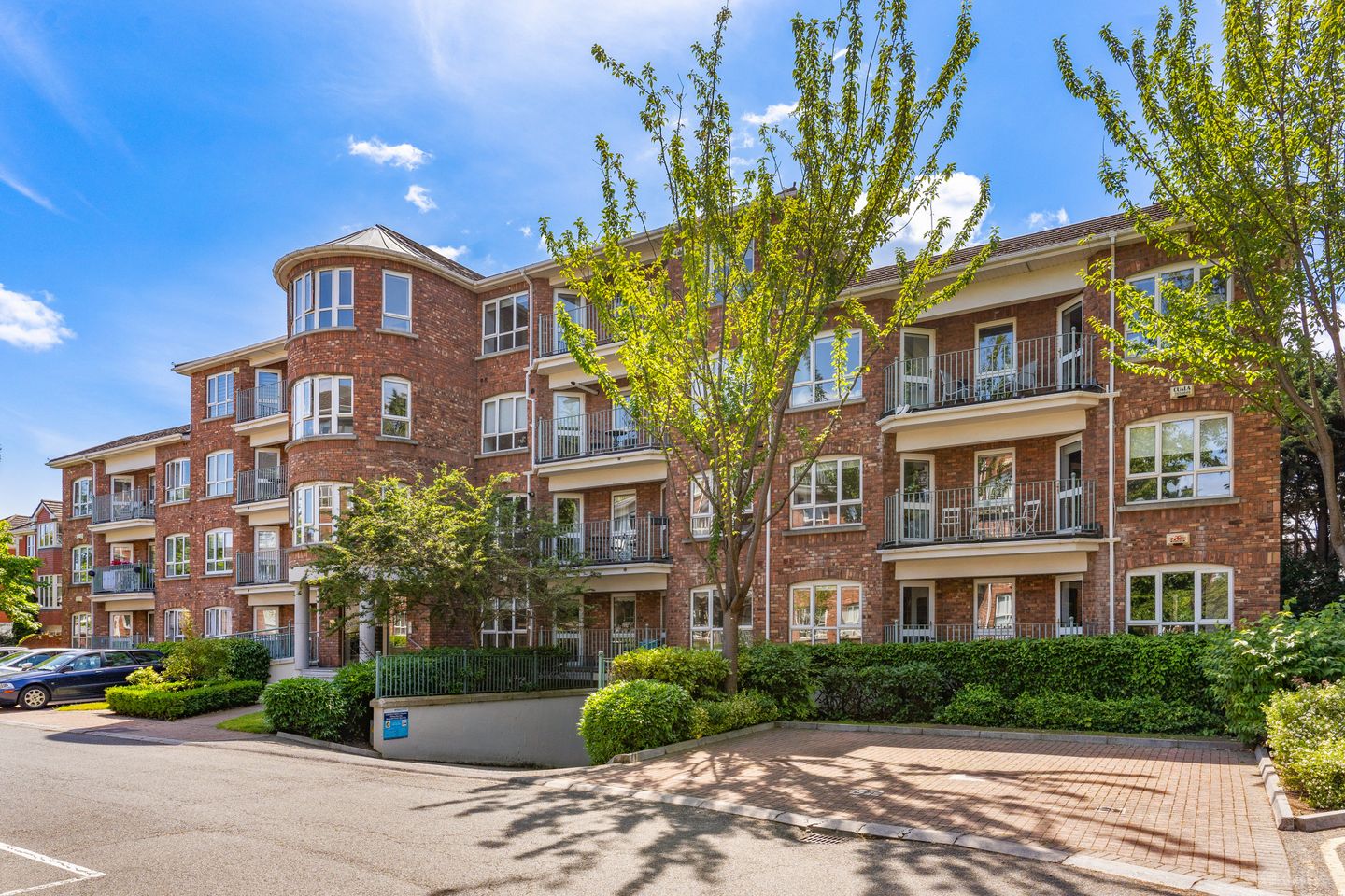 75 The Eglinton, Donnybrook Castle, Donnybrook, Dublin 4, D04K4H1