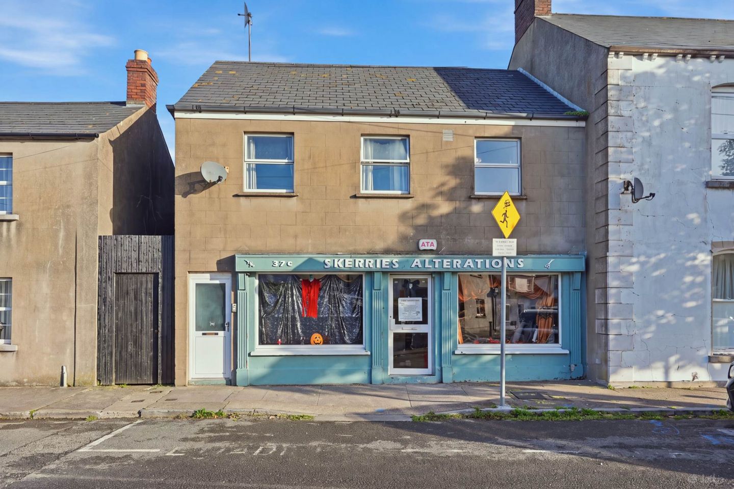 37b/37c The Square, Skerries, Co. Dublin, K34DX61