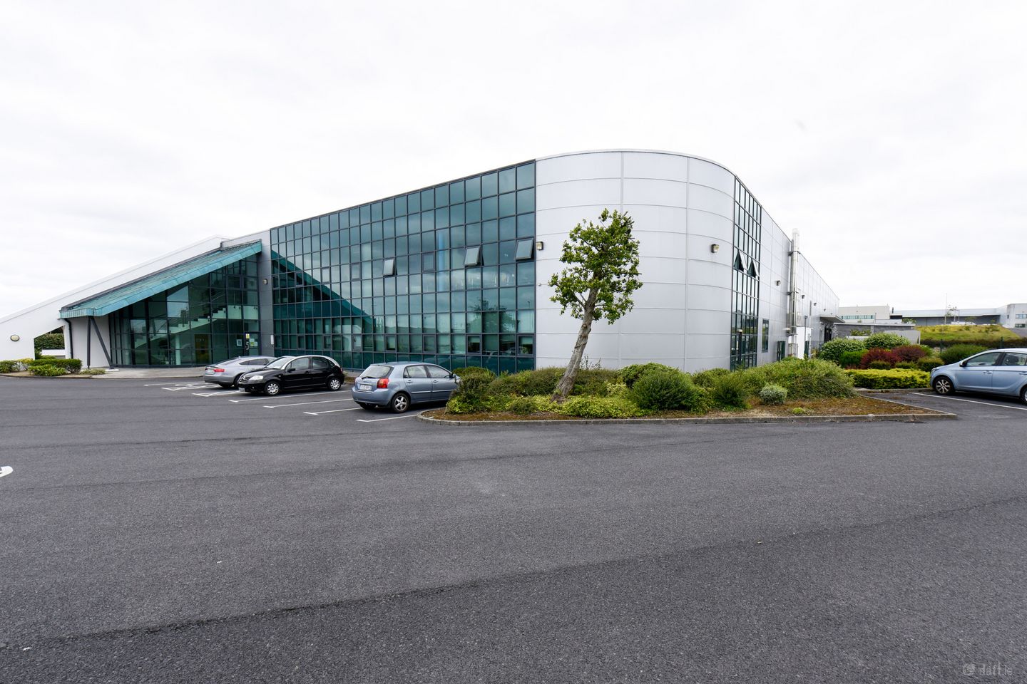 First Floor Office suite, The Multis Building, Parkmore, Co. Galway