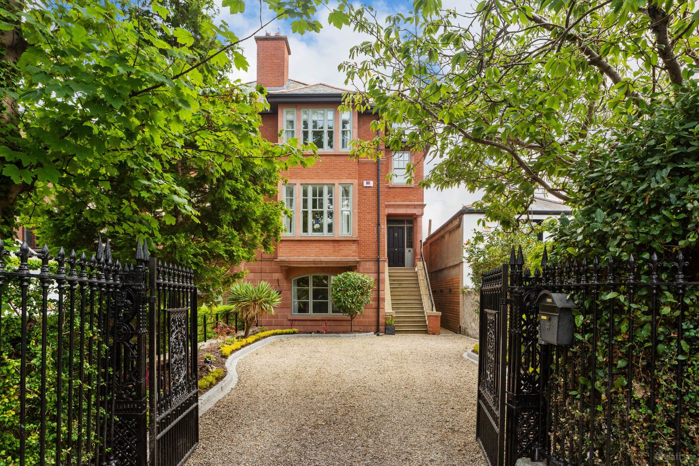 Clydare, 63 Sydney Parade Avenue, Sandymount, Dublin 4, D04Y5A4