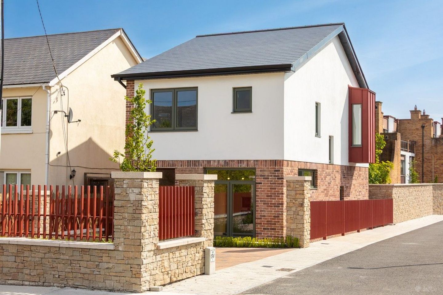 1 Avoca Grove, Grove Avenue, Blackrock, Co. Dublin, A94W2F1