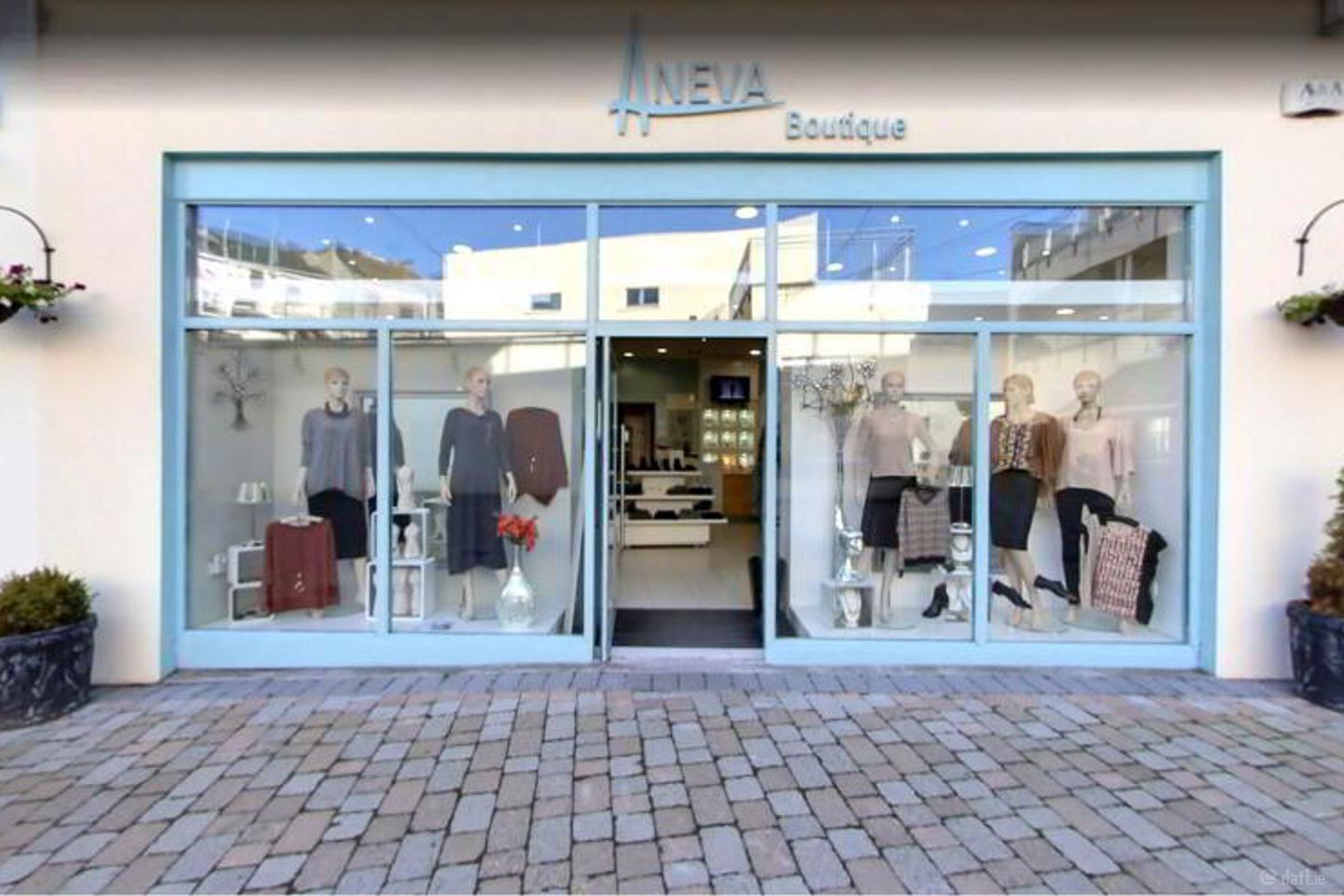 Aneva Boutique, Quintins Way, Nenagh, Co. Tipperary, E45X288