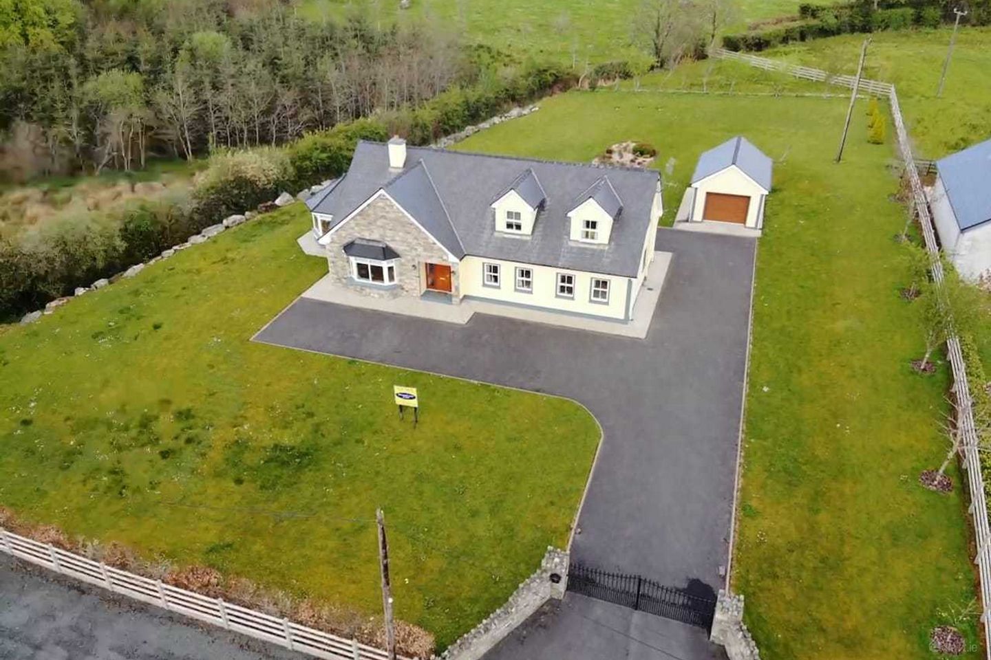 Garrai Ban House, Seevness, Coolaney, Co. Sligo, F56FN50