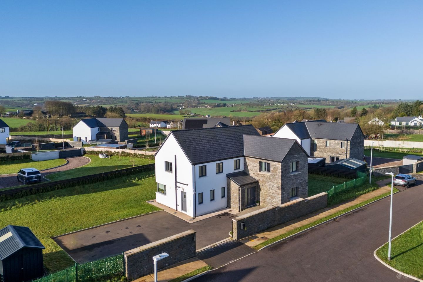 39 Earls Well, Waterfall, Co. Cork, T12E2DF