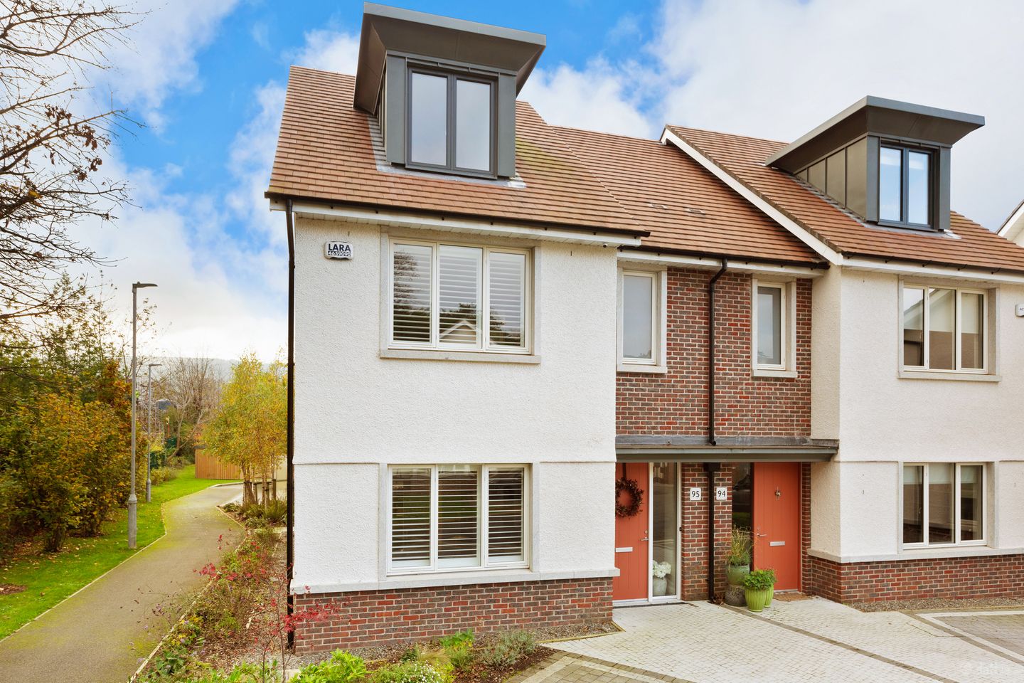95 Brighton Wood, Foxrock, Dublin 18, D18YE9C
