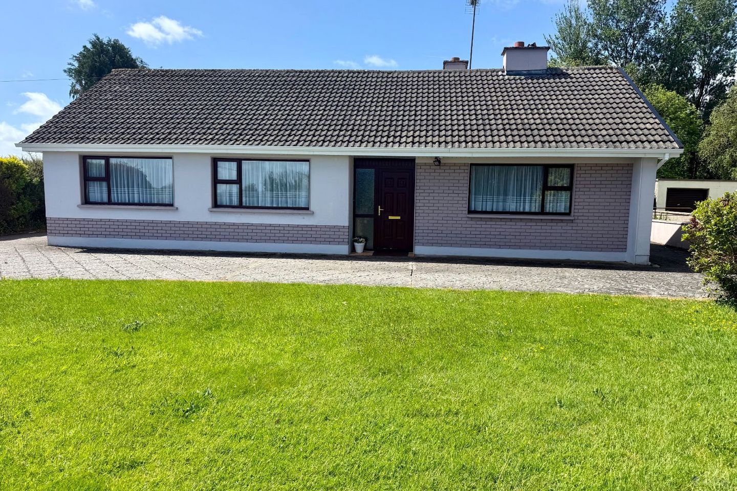 Carrick, Ballinlough, Ballinlough, Co. Roscommon, F45A296