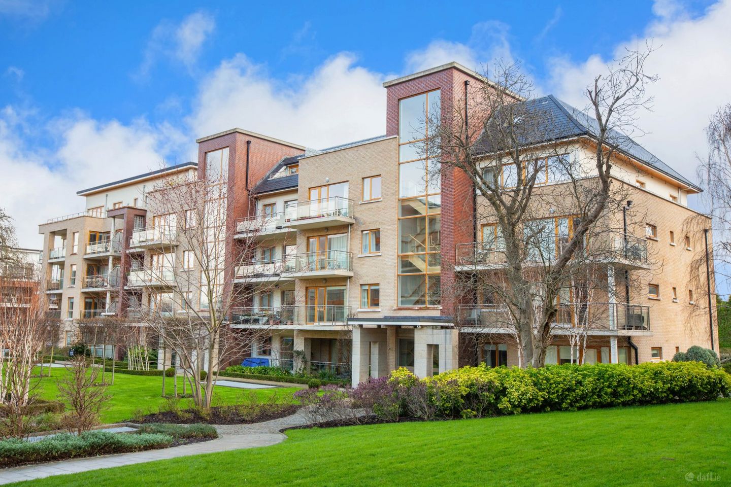 310 The Elm, Trimbelston, Goatstown Road, Dublin 14, D14 H2W1