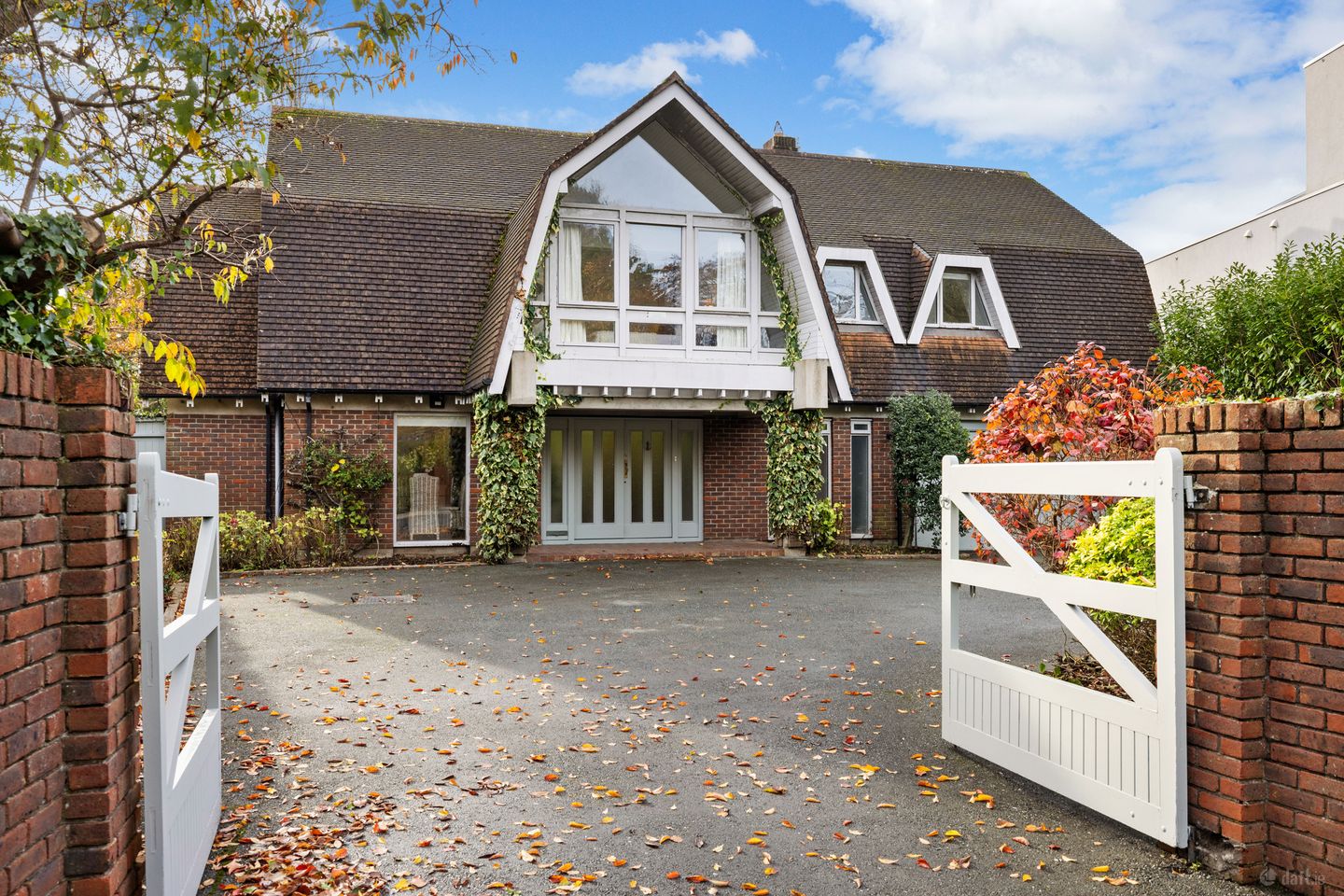 Mountgorry, Mart Lane, Foxrock, Dublin 18, D18Y3E5