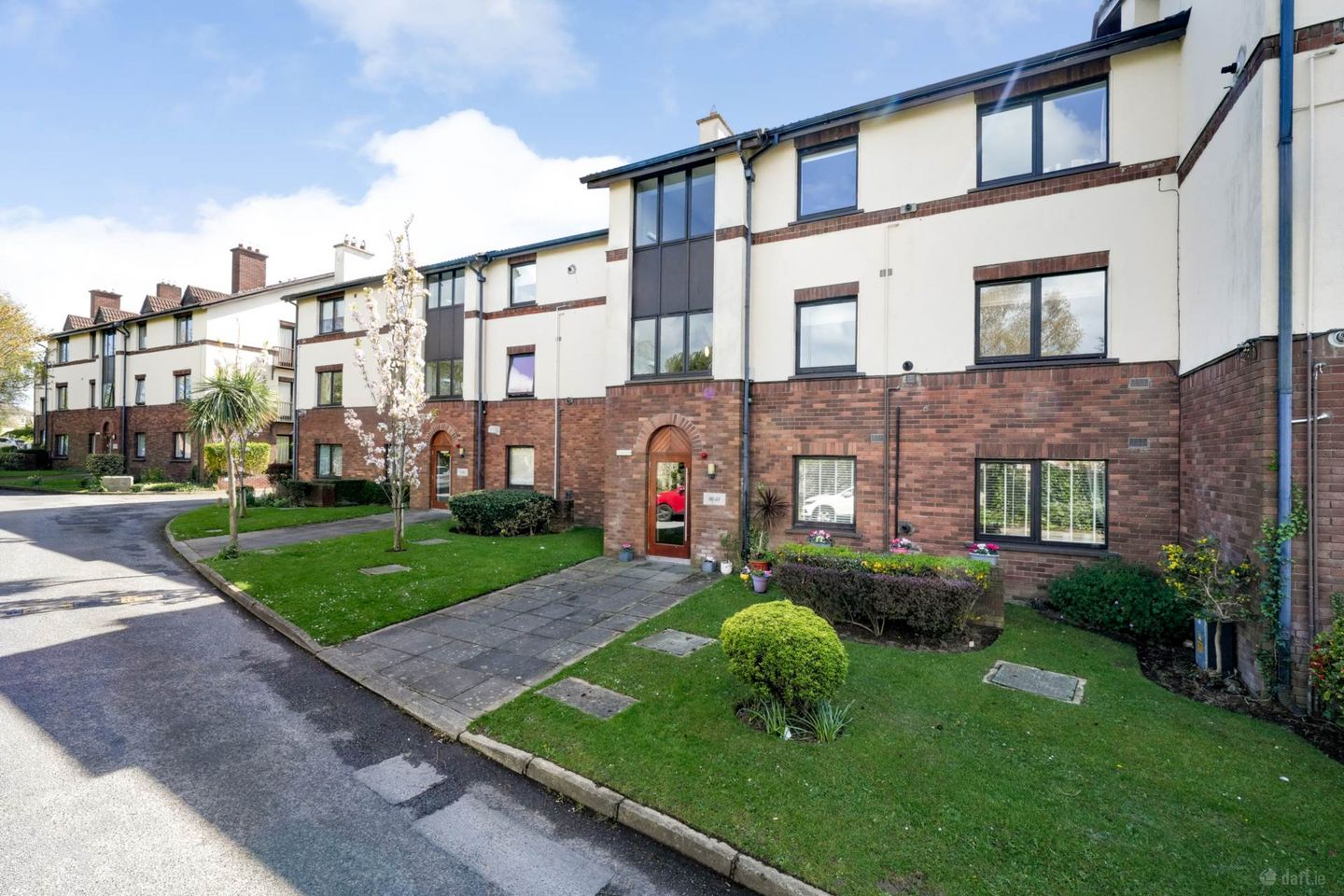17 The Sycamores, Stradbrook Hill, Blackrock, Co. Dublin, A94TX99