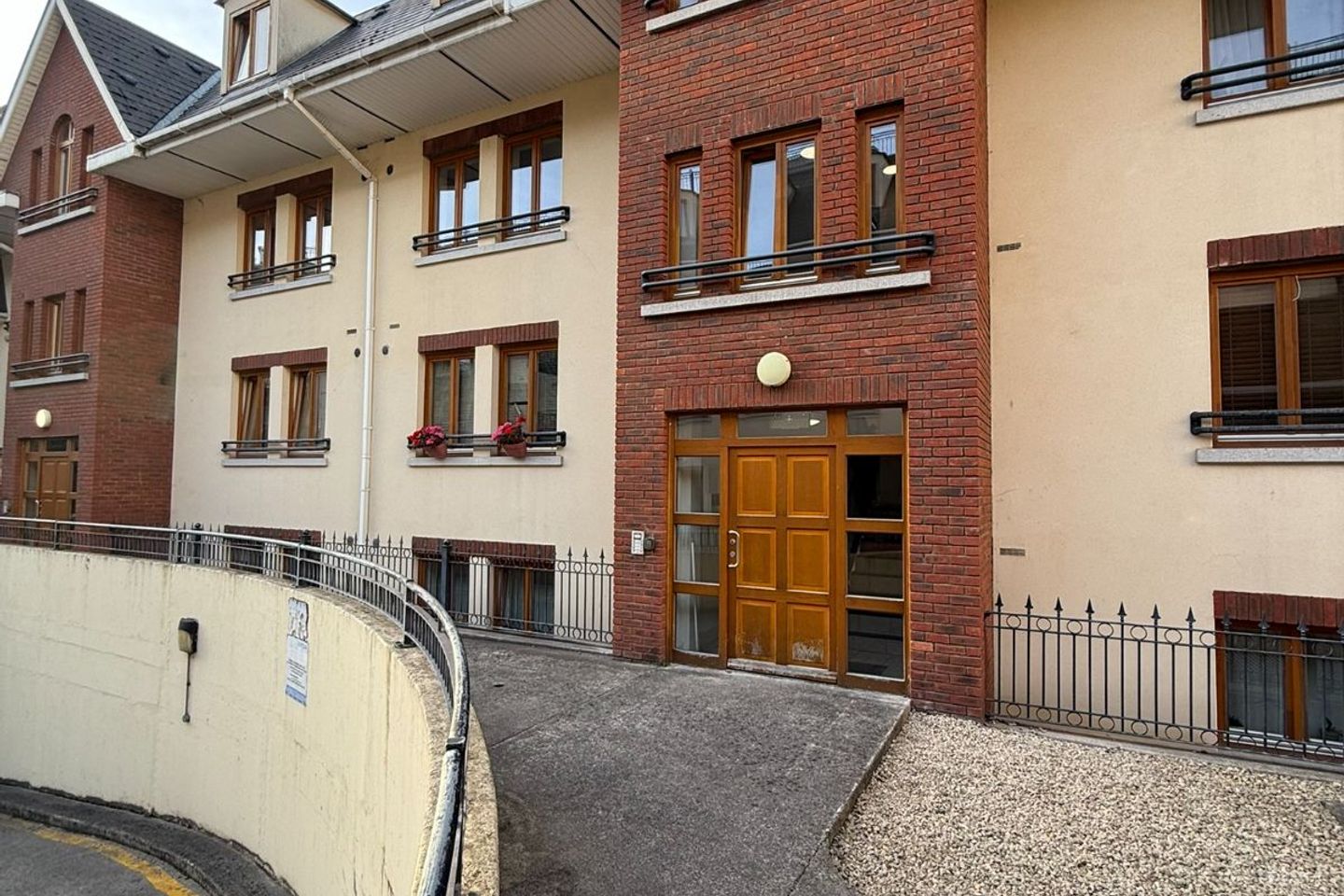 Apartment 54, Saint James's Court, Mount Brown, Dublin 8, D08PK72, Kilmainham, Dublin 8
