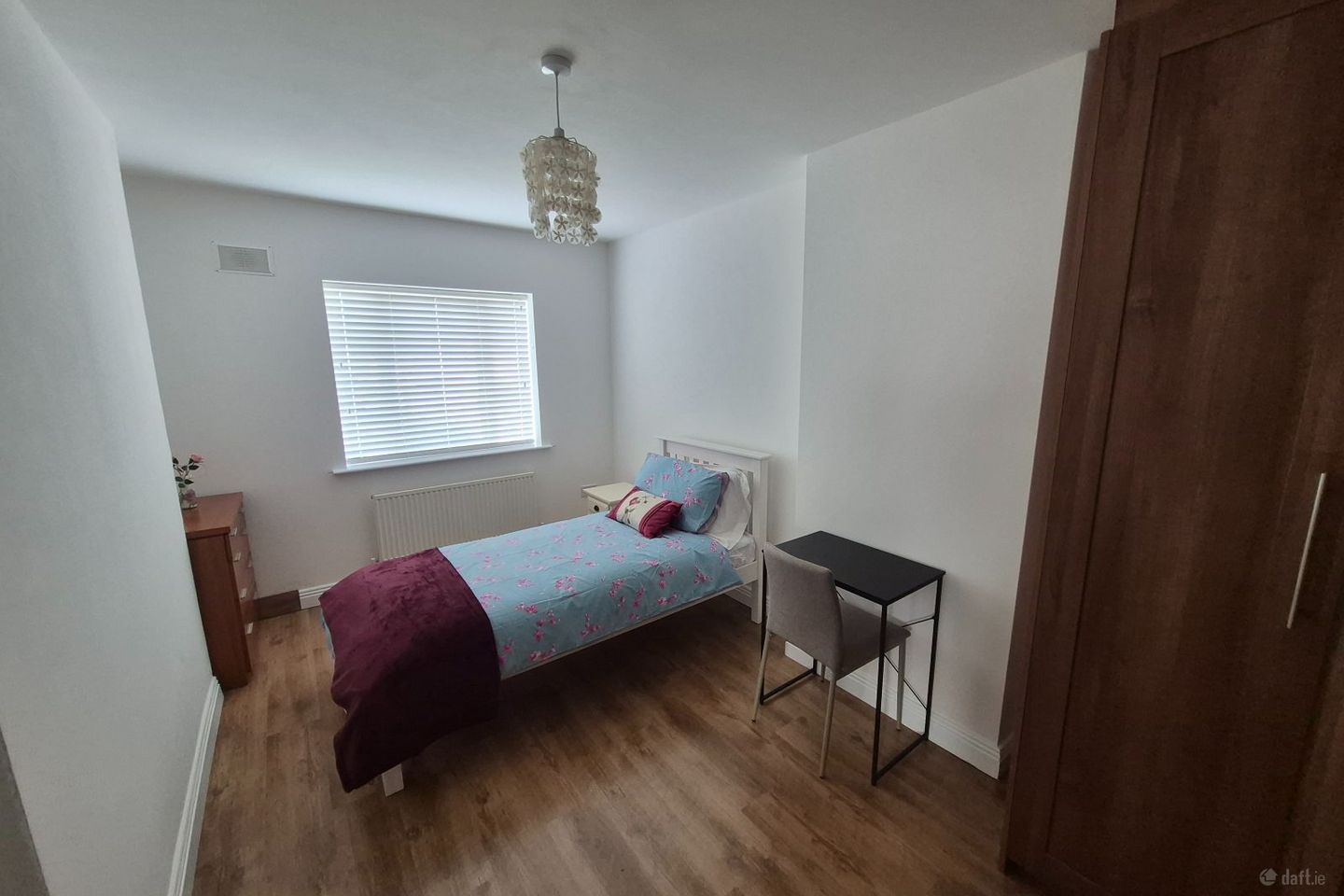 Woodstown Village, Dublin 16, Knocklyon, Dublin 16