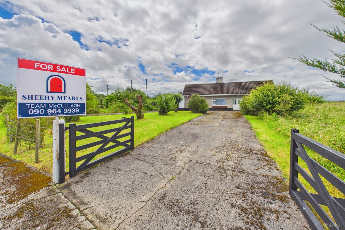Sheeaun, Ballycrissane, Ballinasloe, Co. Galway, H53H2N1