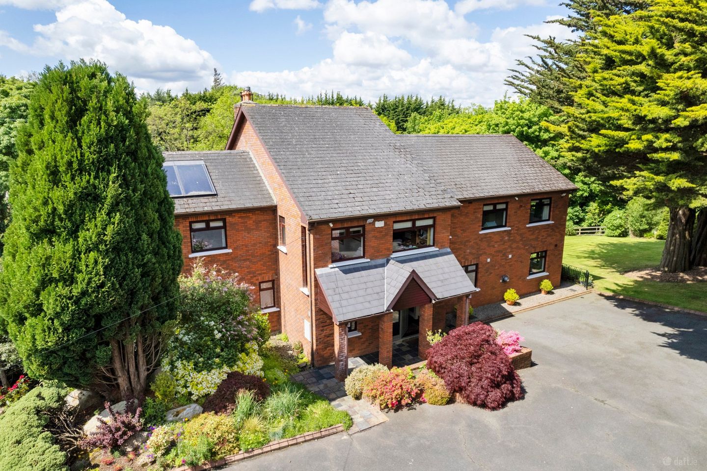 Elsemere, Tibradden Road, Rathfarnham, Dublin 16, D16X9Y4