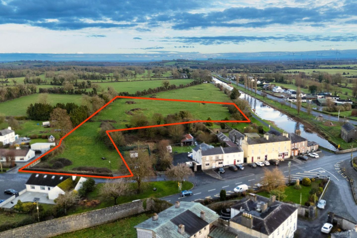 Canal View , Daingean, Co. Offaly