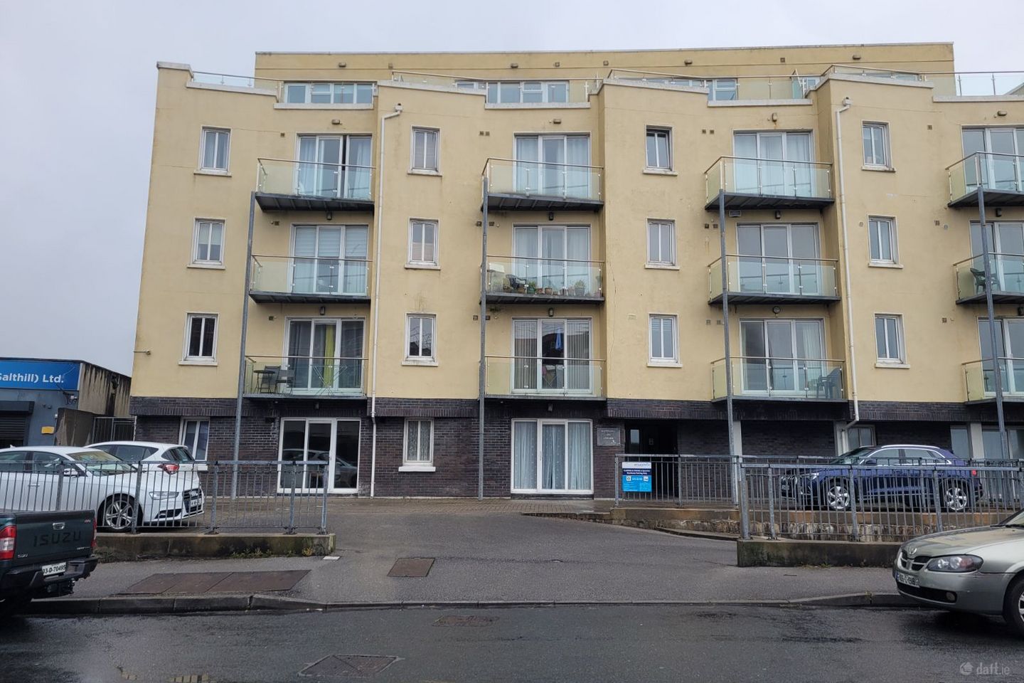 Apartment 4, Radharc An Chlair, Galway City Centre