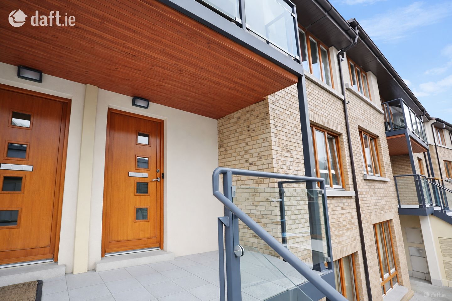 Belarmine Cresent, Stepaside, Dublin 18