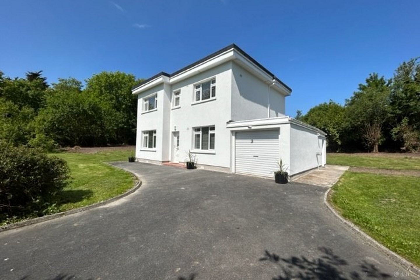 Lisheen, Esb Houses, Ardnacrusha, Co. Clare, V94KND8