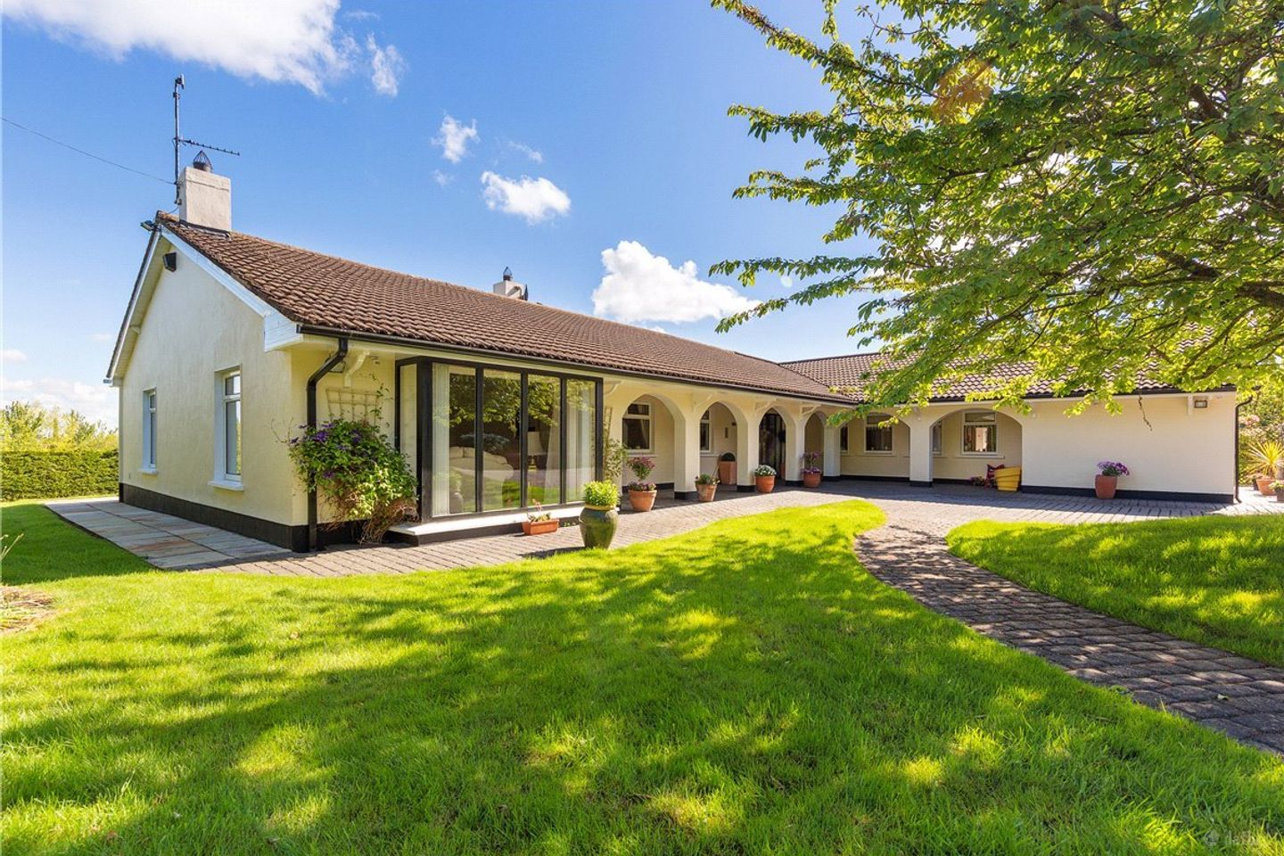 Timaru, Mount Venus Road, Rockbrook, Rathfarnham, Dublin 16, D16X218