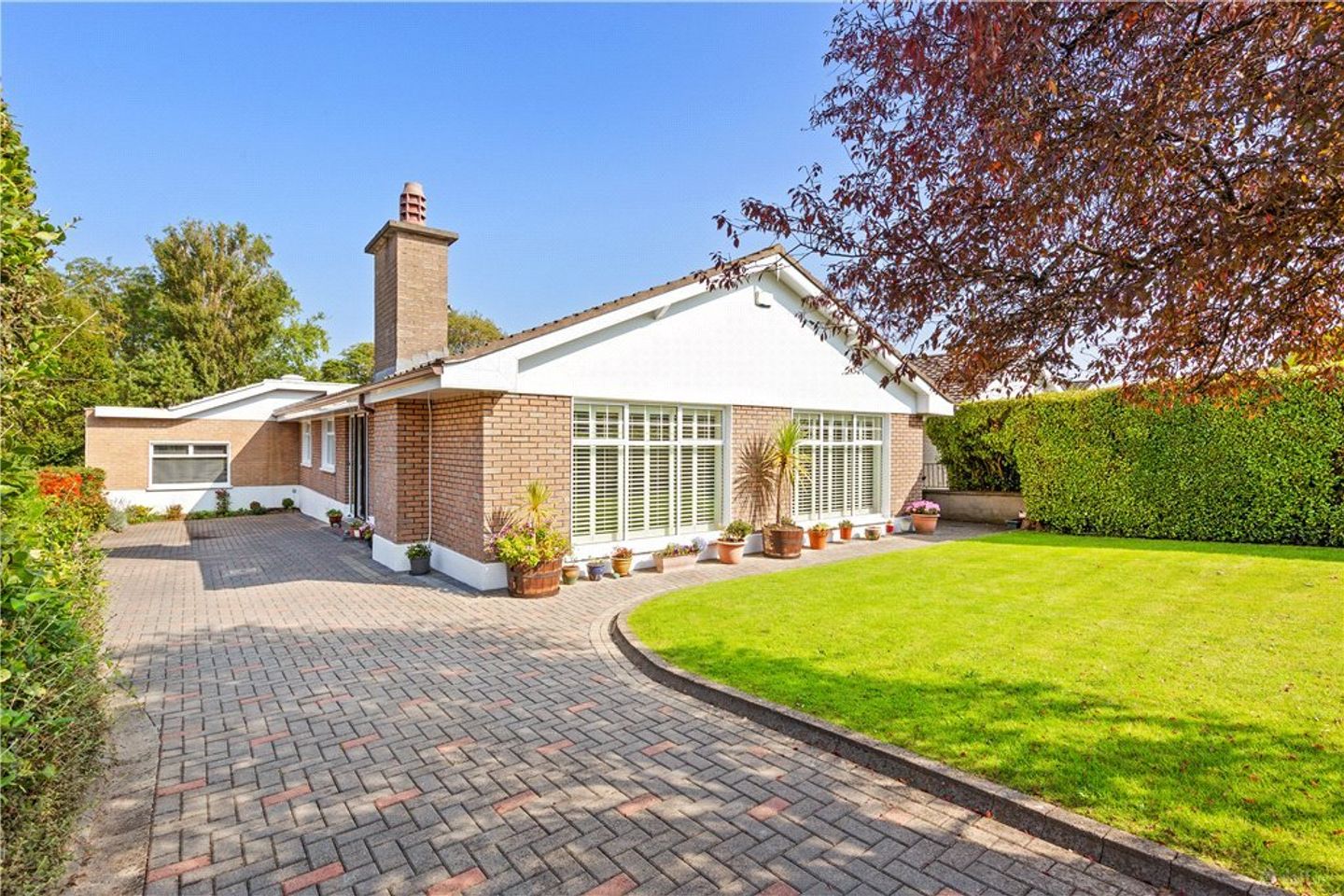 2 Joyce Avenue, Foxrock, Dublin 18