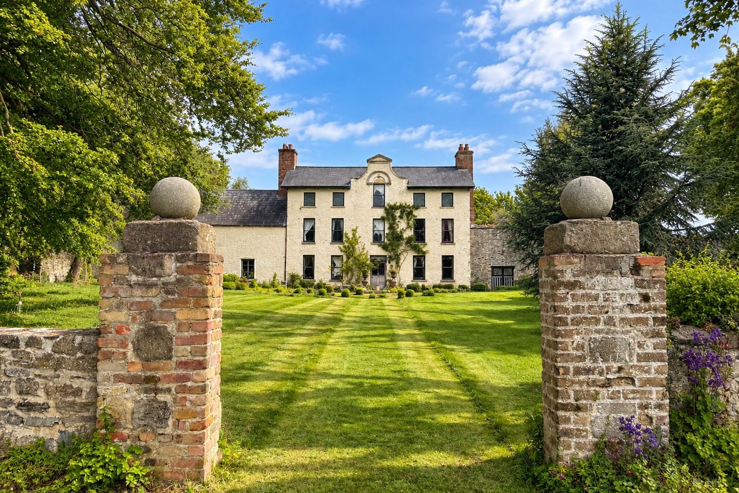 Baldonnell House on c. 3.5 Acres, Baldonnell Lower , Grange Castle, Dublin 22, D22N1N2