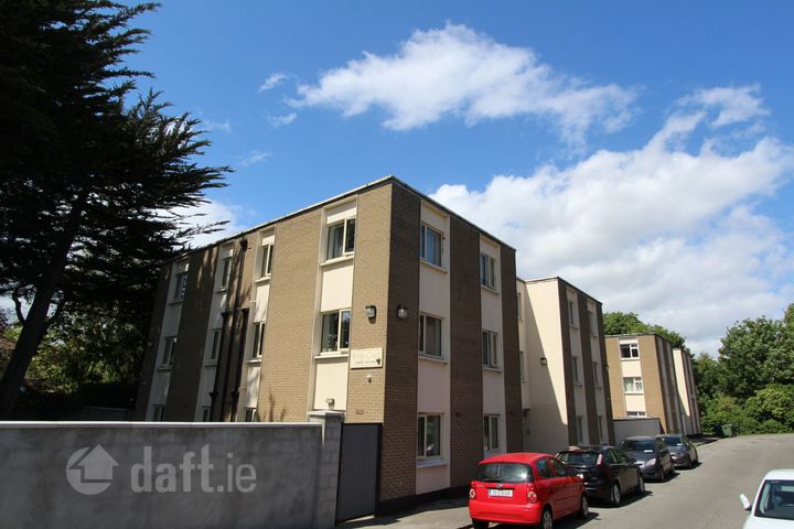 Apartment 10, Mobhi Court, Glasnevin, Dublin 9