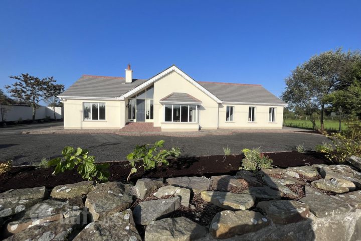 Bridgeville House, Rathcobican, Rhode, Offaly