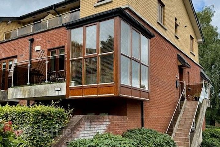 28 Knockmaree, Chapelizod, Dublin 20