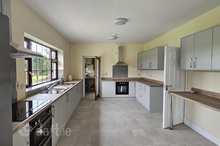 Stablelane, Tinode, Blessington, Co. , Manor Kilbride, Co. Wicklow