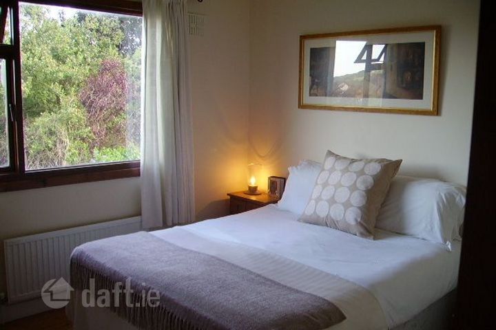 Earlscourt, Dunmore Road, Ardkeen, Co. Waterford