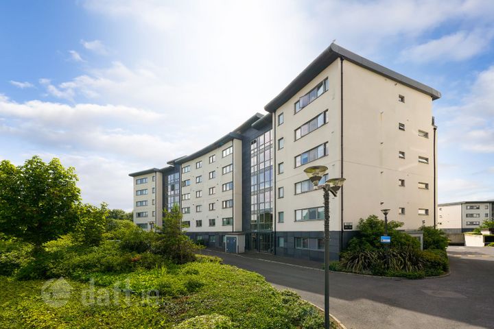 Apartment, The Oaks, Carrington, Dublin 9