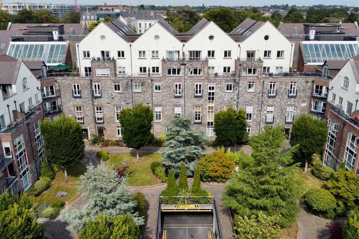 317 Gracepark Manor, Drumcondra, Dublin 9, D09PN47