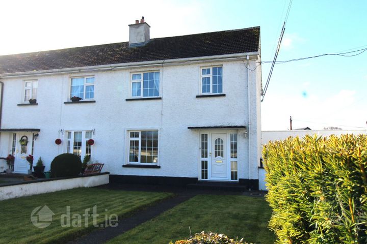 16 Saint Cynoc'S Terrace, Ferbane, Ferbane, Co. Offaly, R42FV07