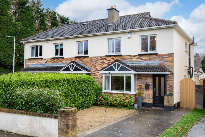 3 Sandyford Hall Drive, Dublin 18, Leopardstown, Dublin 18, D18T2V4