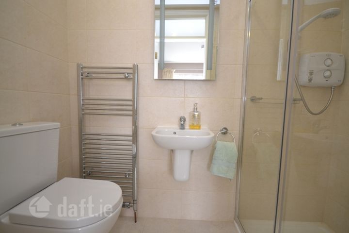 Palmerstown, Palmerstown, Dublin 20