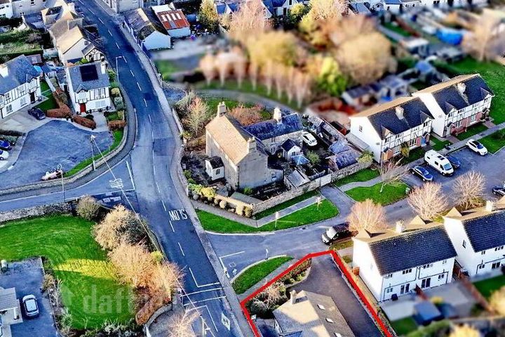 East Main Street, Lismore, Co. Waterford, P51CK70