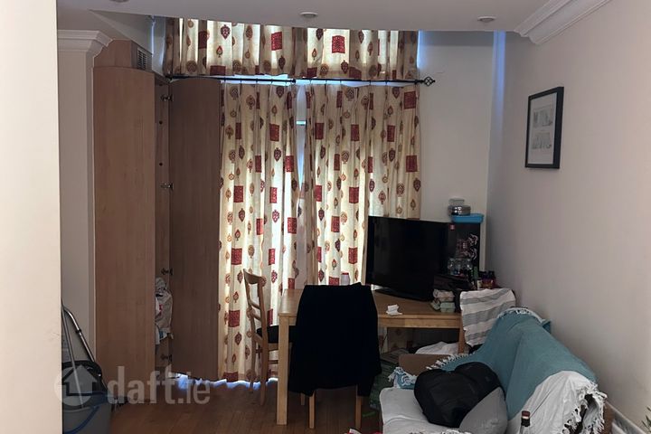 24 Simmonscourt Square, Dublin 4, Donnybrook, Dublin 4