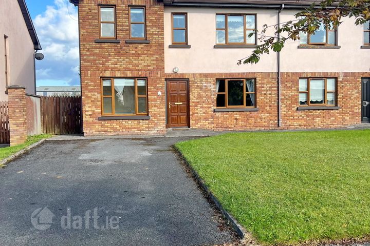 5 Ballyclare Court, Ballyleague, Roscommon, Roscommon