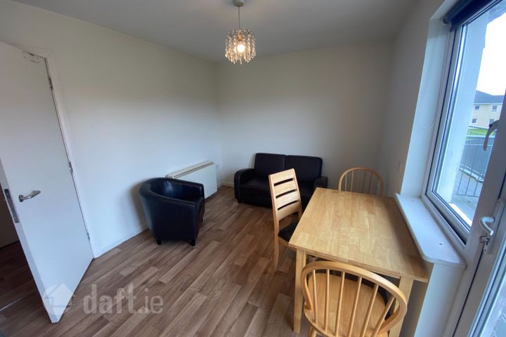 Thomond Village, Old Cratloe Road, Moylish, Co. Limerick