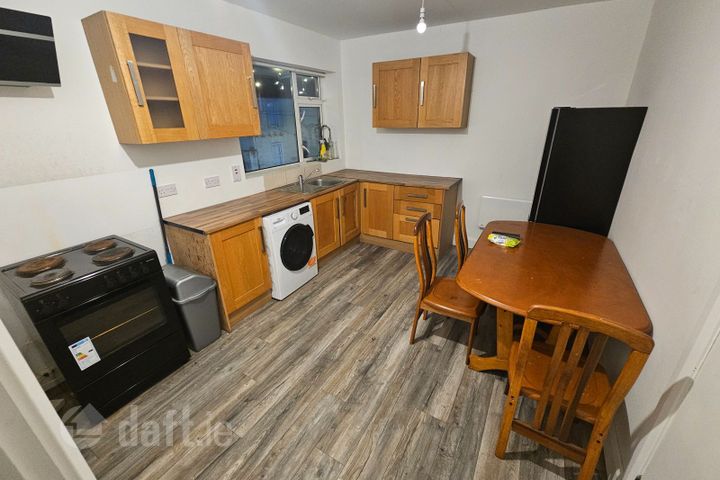 2 Henry Court, Henry Street, Newbridge, Newbridge, Co. Kildare